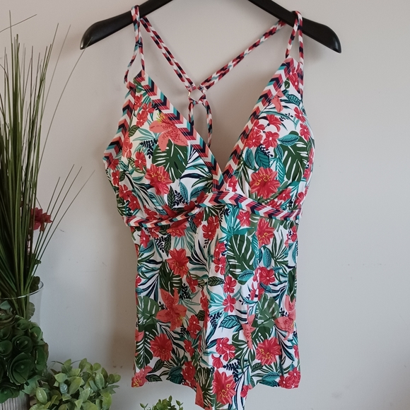 FULLFITALL Women's Plus Size Tankini Swim Top - Picture 13 of 14